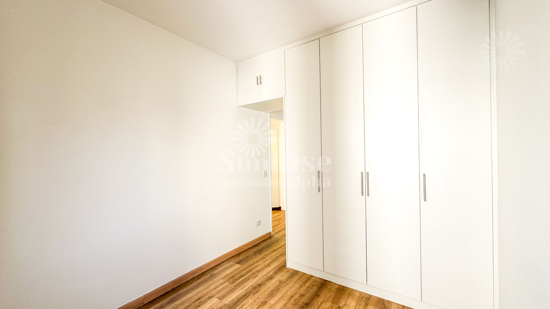 Apartamento para alugar com 3 quartos, 130m² - Foto 44
