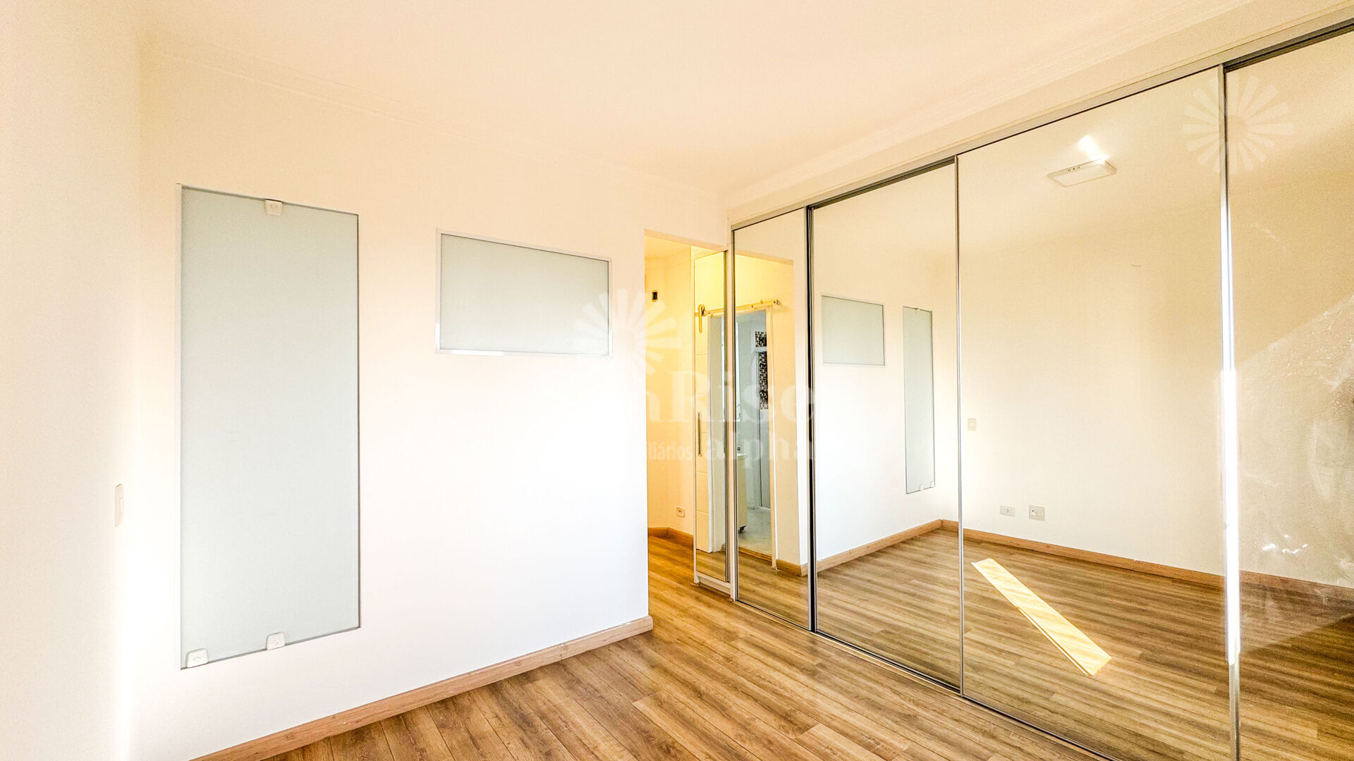 Apartamento para alugar com 3 quartos, 130m² - Foto 36