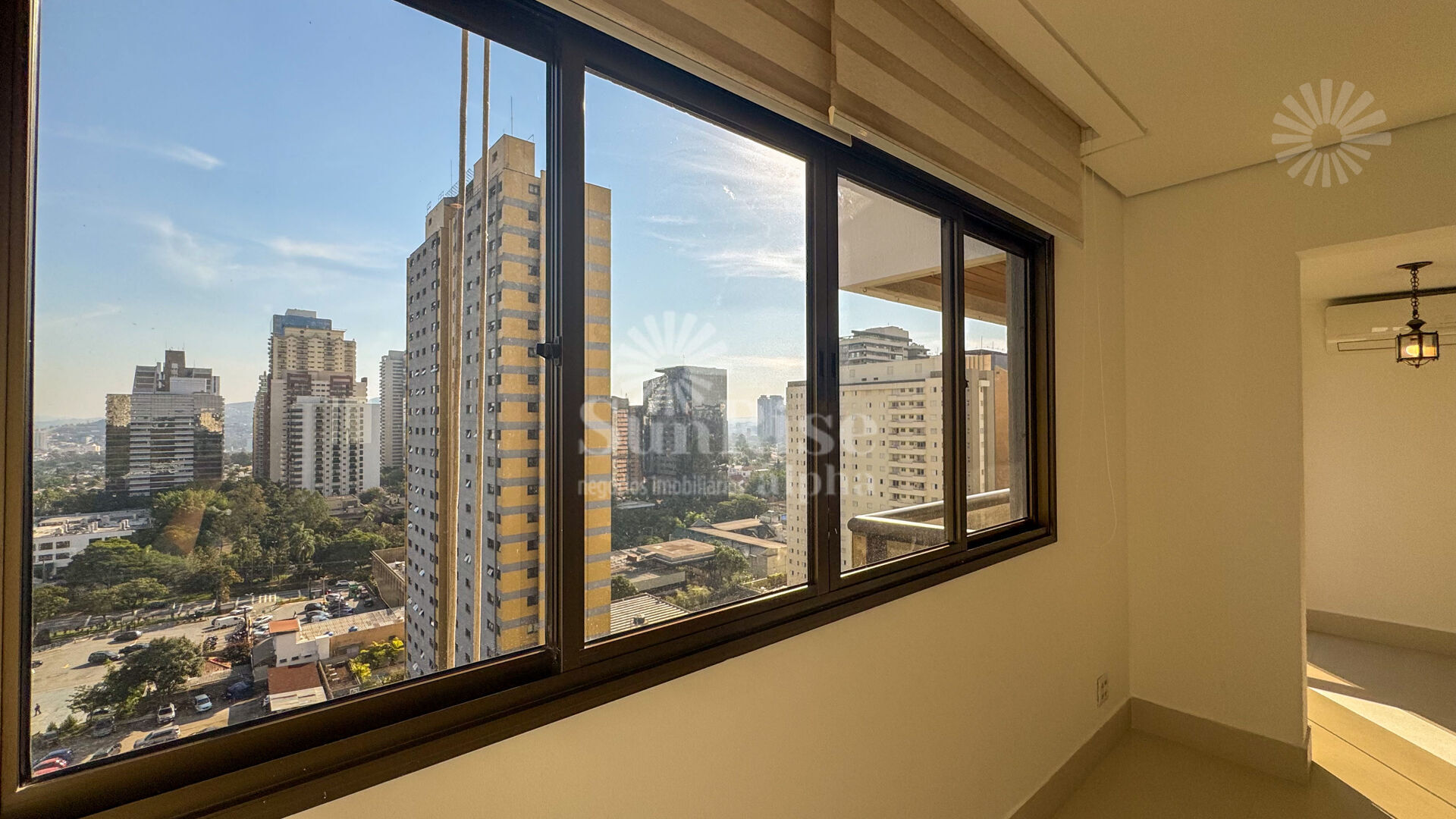 Apartamento para alugar com 3 quartos, 130m² - Foto 8