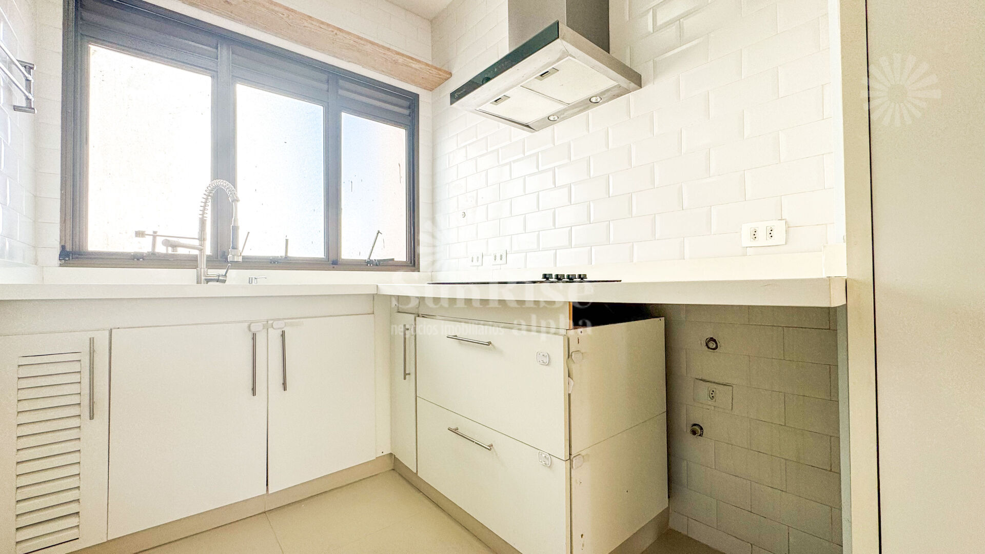 Apartamento para alugar com 3 quartos, 130m² - Foto 25