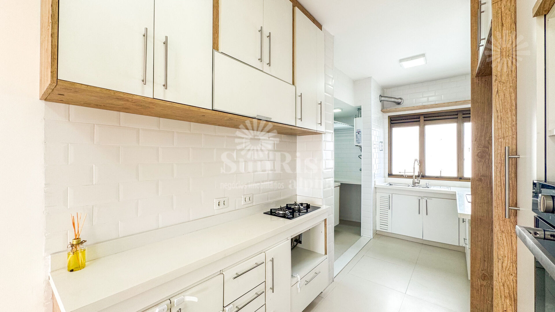 Apartamento para alugar com 3 quartos, 130m² - Foto 22
