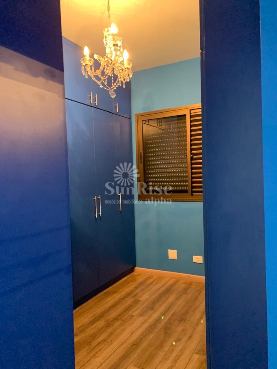 Apartamento para alugar com 3 quartos, 130m² - Foto 12