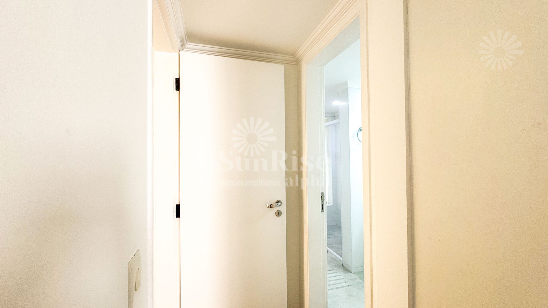 Apartamento para alugar com 3 quartos, 130m² - Foto 47