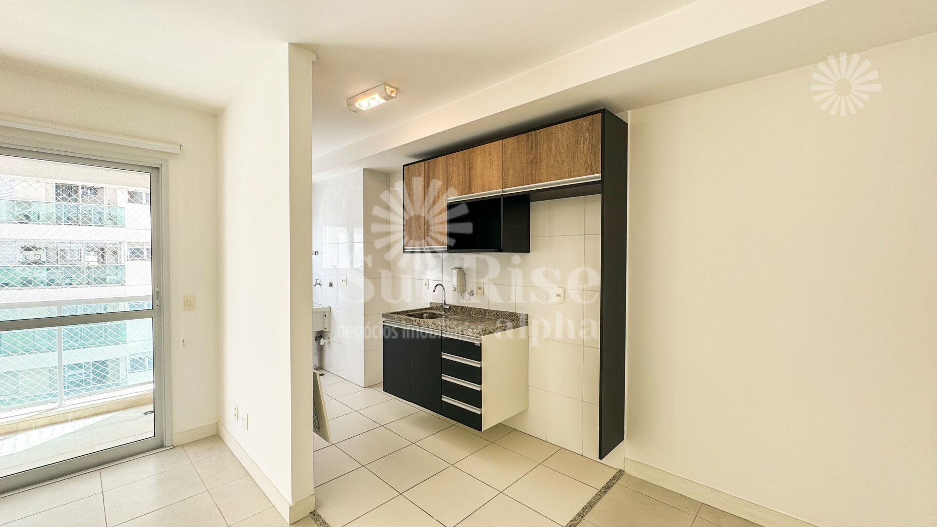 Apartamento à venda com 1 quarto, 36m² - Foto 2