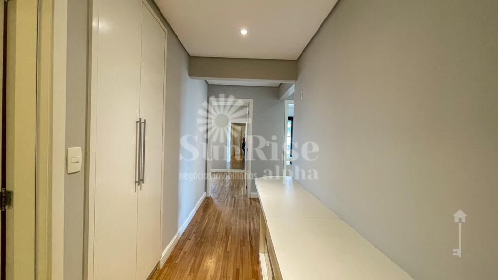 Apartamento para alugar com 4 quartos, 177m² - Foto 9