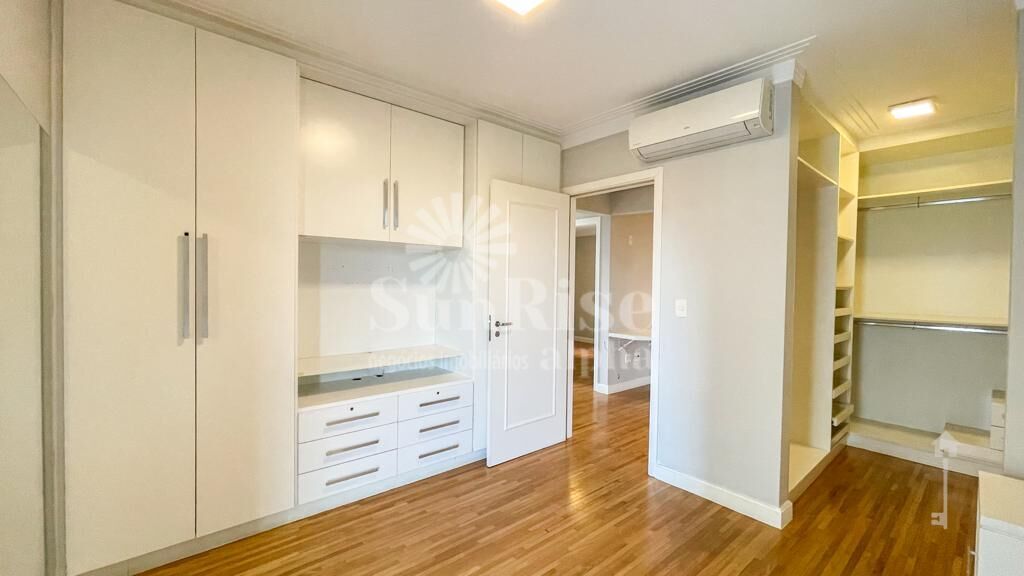 Apartamento para alugar com 4 quartos, 177m² - Foto 15