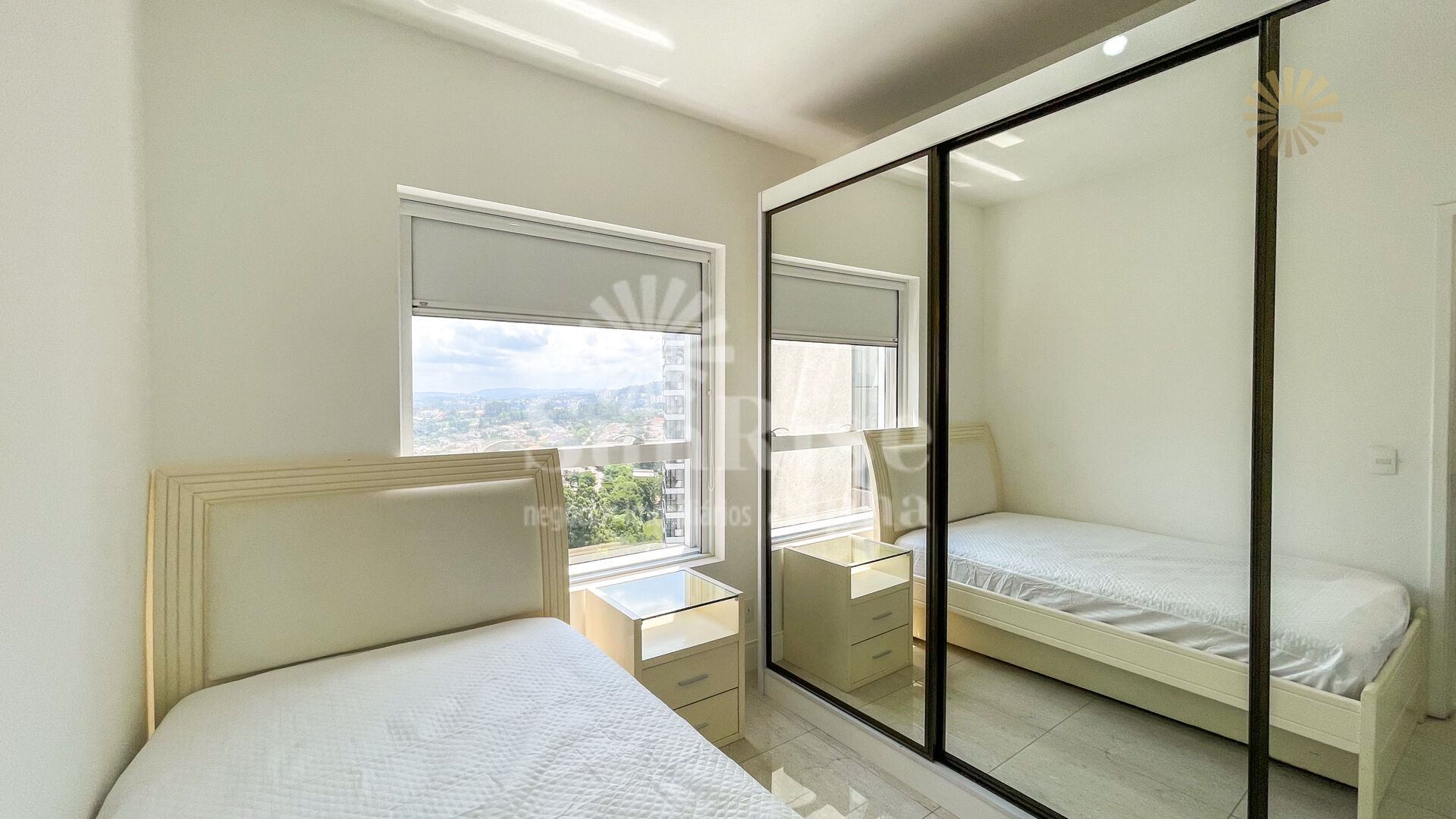 Apartamento para alugar com 2 quartos, 70m² - Foto 30