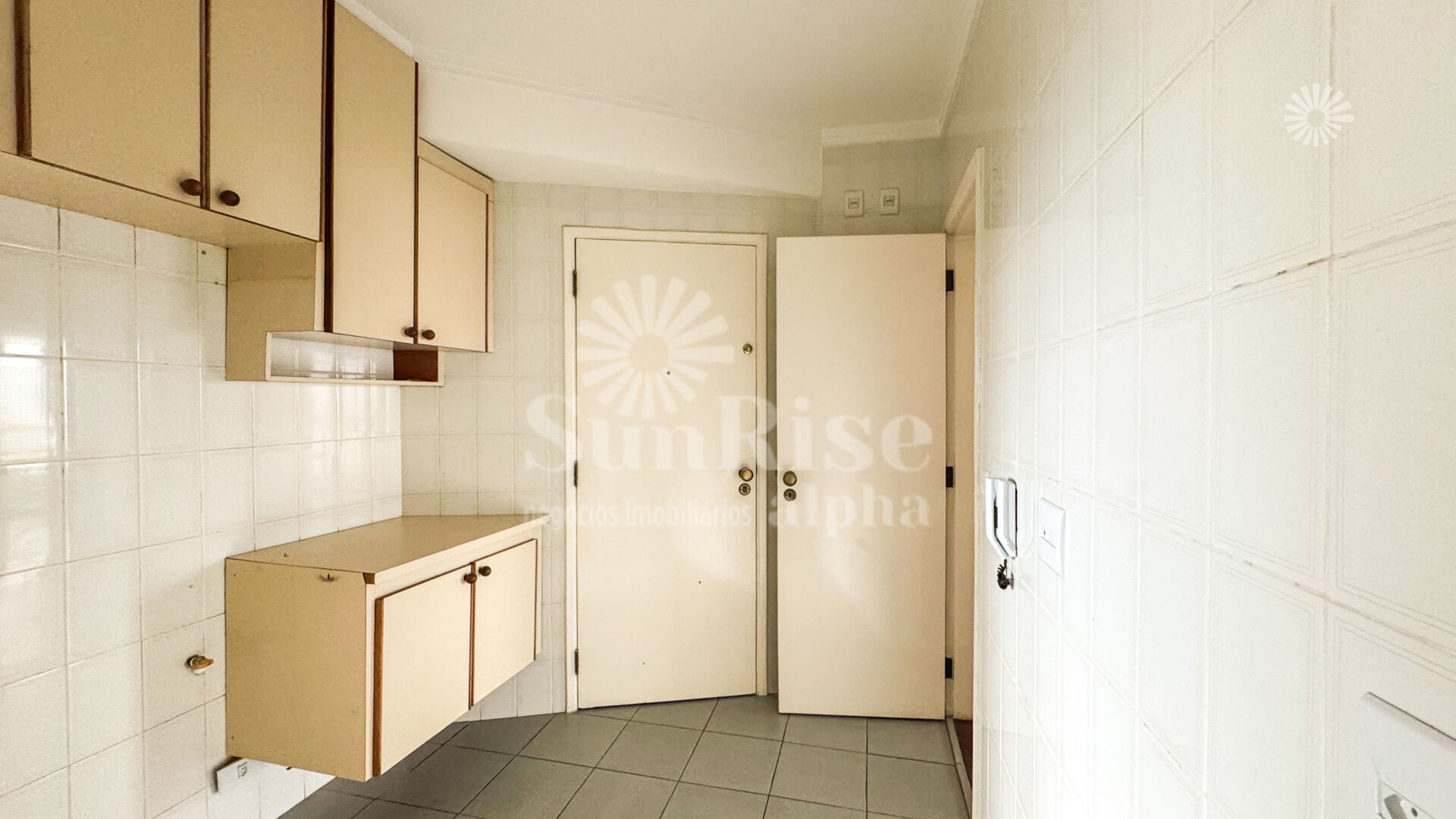 Apartamento para alugar com 3 quartos, 113m² - Foto 13