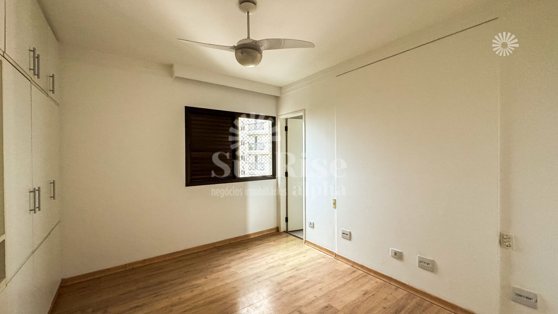 Apartamento para alugar com 3 quartos, 113m² - Foto 27