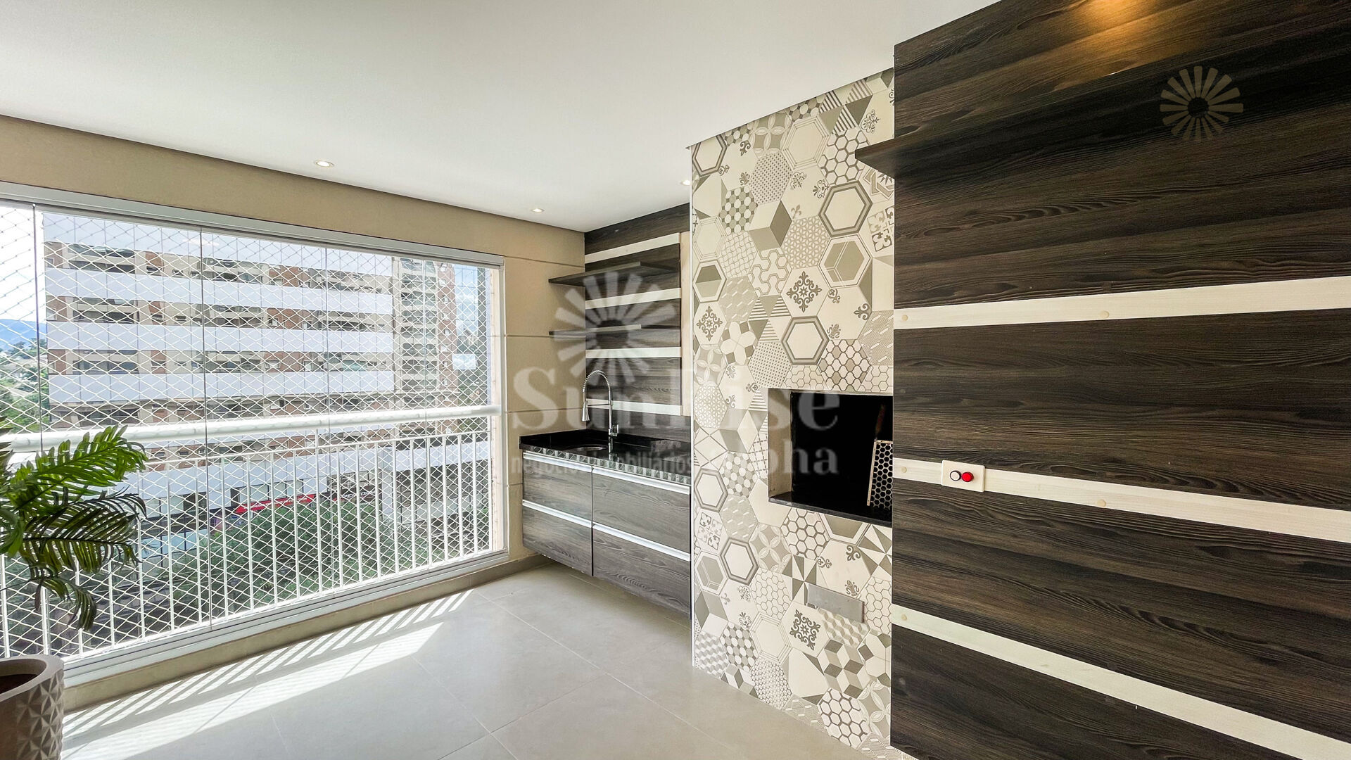 Apartamento para alugar com 2 quartos, 107m² - Foto 9