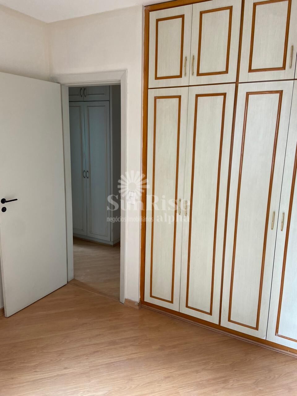 Apartamento para alugar com 3 quartos, 86m² - Foto 3