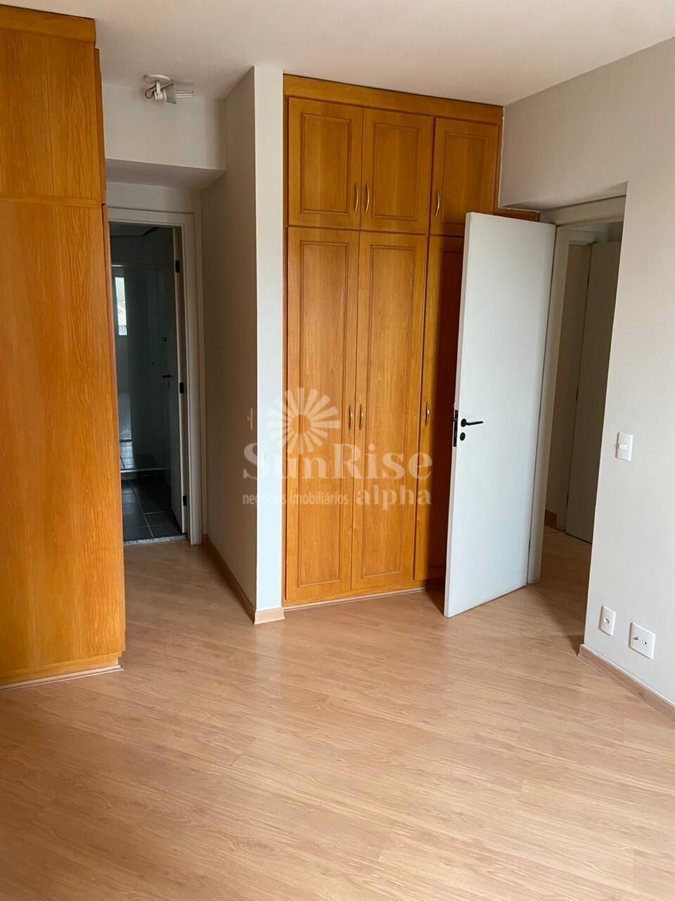 Apartamento para alugar com 3 quartos, 86m² - Foto 8