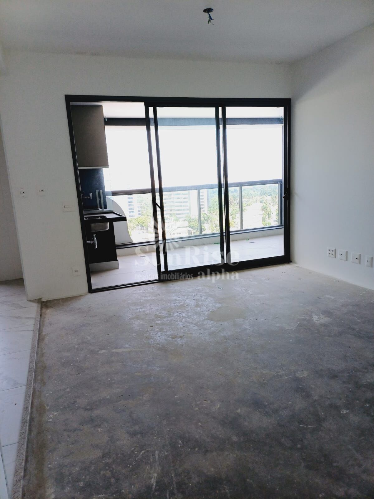 Apartamento à venda com 2 quartos, 95m² - Foto 1