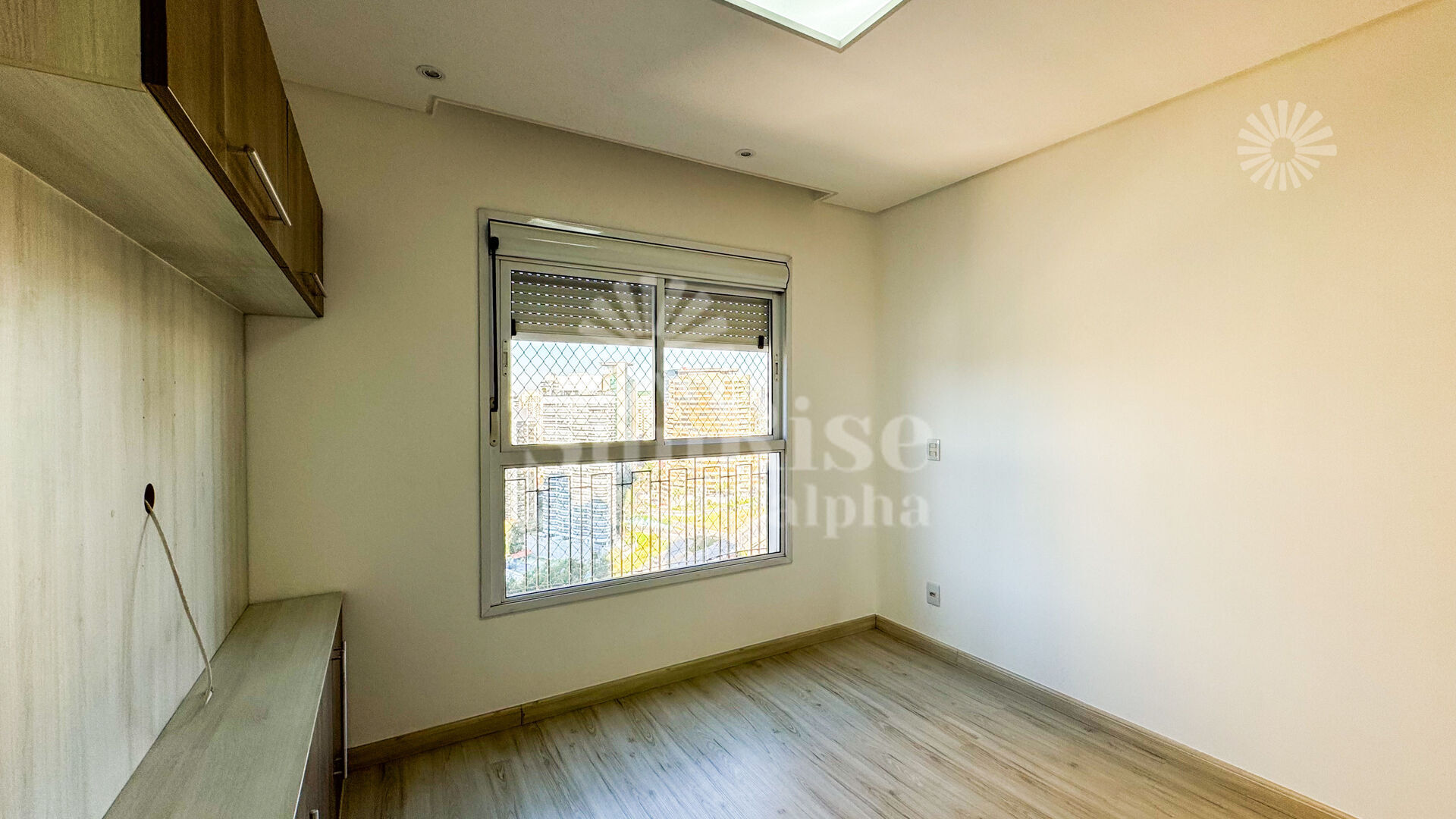 Apartamento à venda com 3 quartos, 121m² - Foto 3