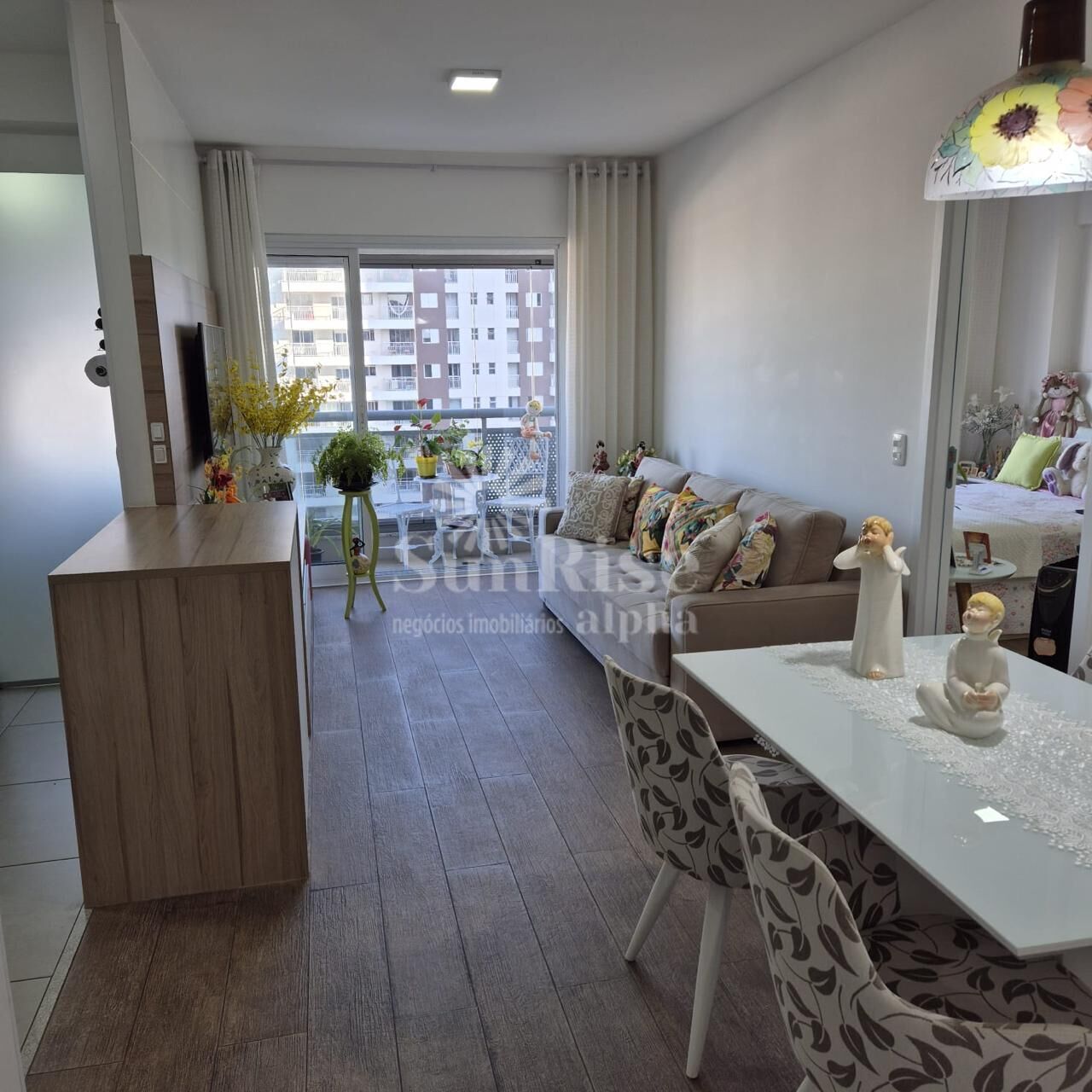 Apartamento à venda com 3 quartos, 52m² - Foto 1