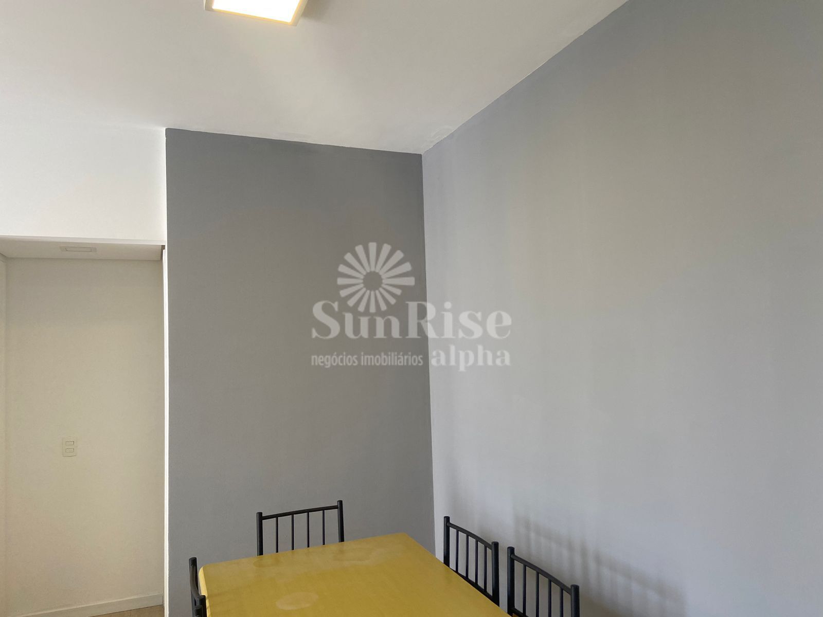 Apartamento para alugar com 1 quarto, 50m² - Foto 2