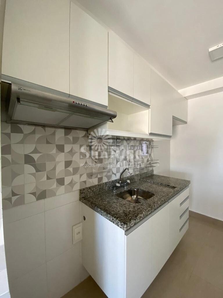 Apartamento à venda com 2 quartos, 62m² - Foto 3