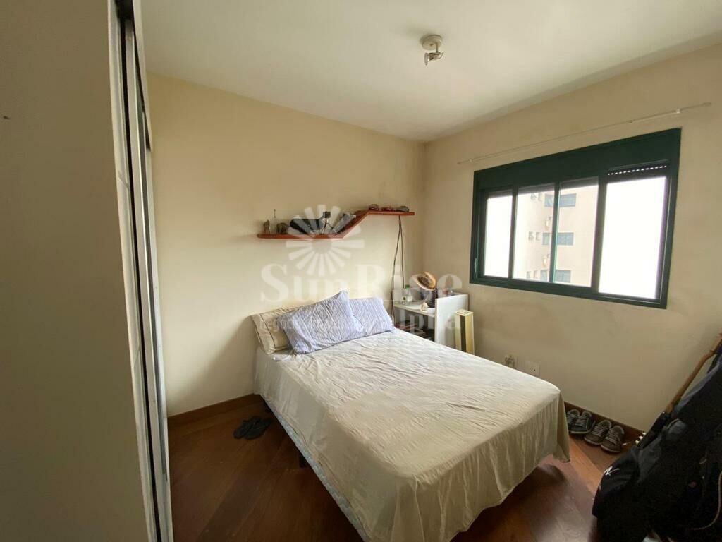 Apartamento à venda com 3 quartos, 98m² - Foto 13