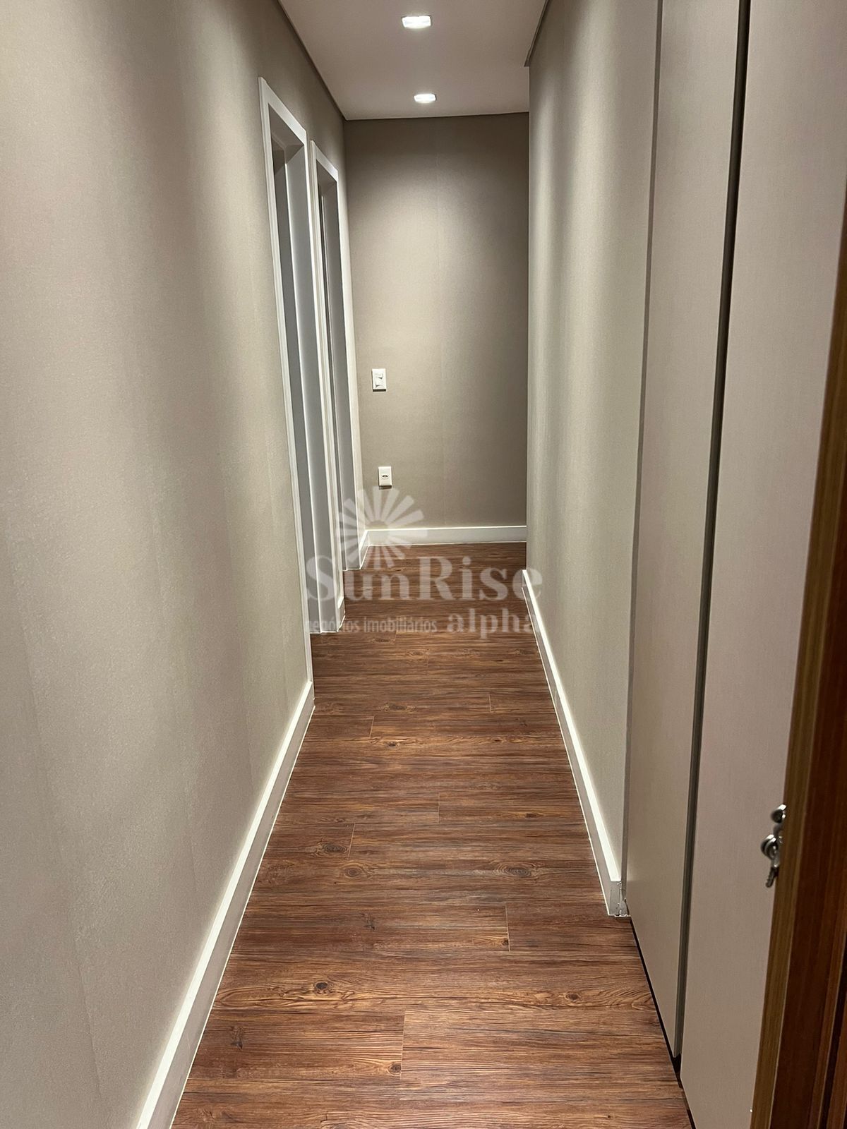 Apartamento à venda com 3 quartos, 200m² - Foto 20