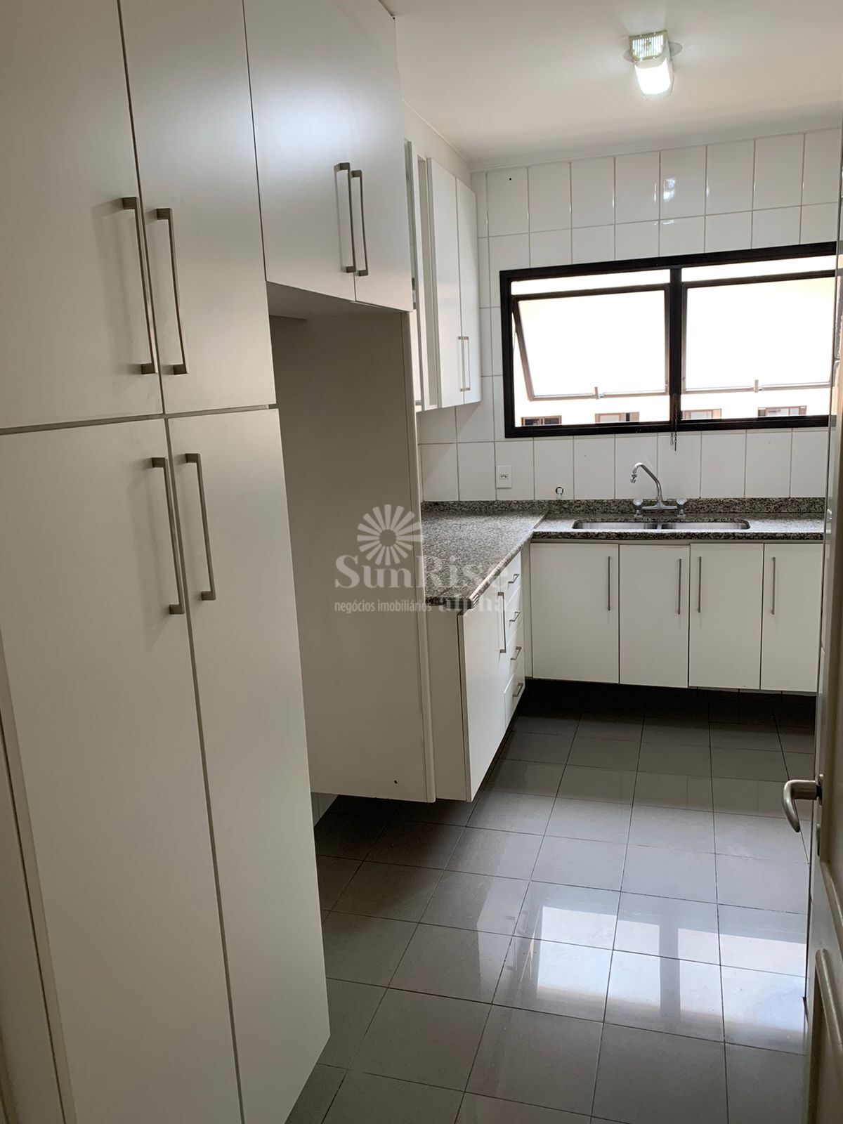 Apartamento, 4 quartos, 210 m² - Foto 2