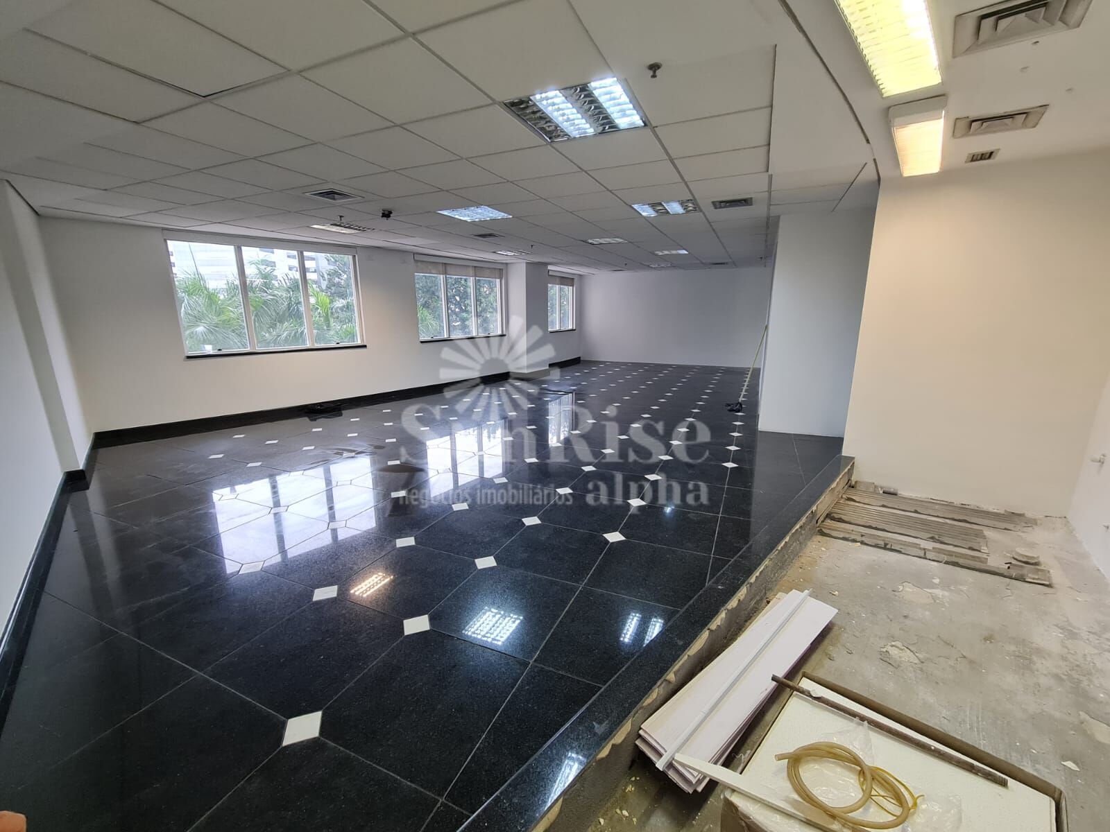 Conjunto Comercial-Sala para alugar, 106m² - Foto 4