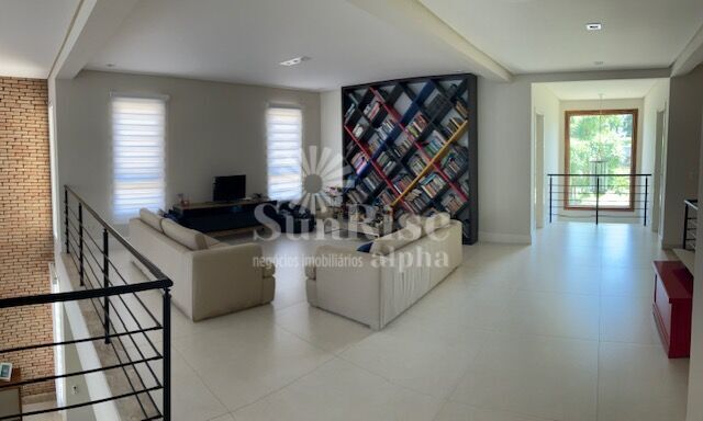 Casa à venda com 4 quartos, 400m² - Foto 25