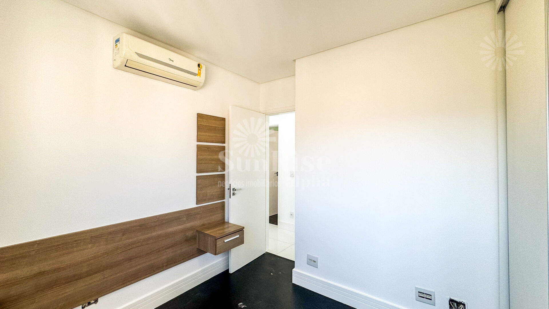 Apartamento para alugar com 3 quartos, 121m² - Foto 34