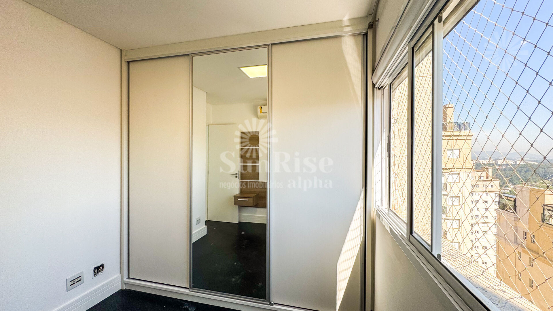 Apartamento para alugar com 3 quartos, 121m² - Foto 33