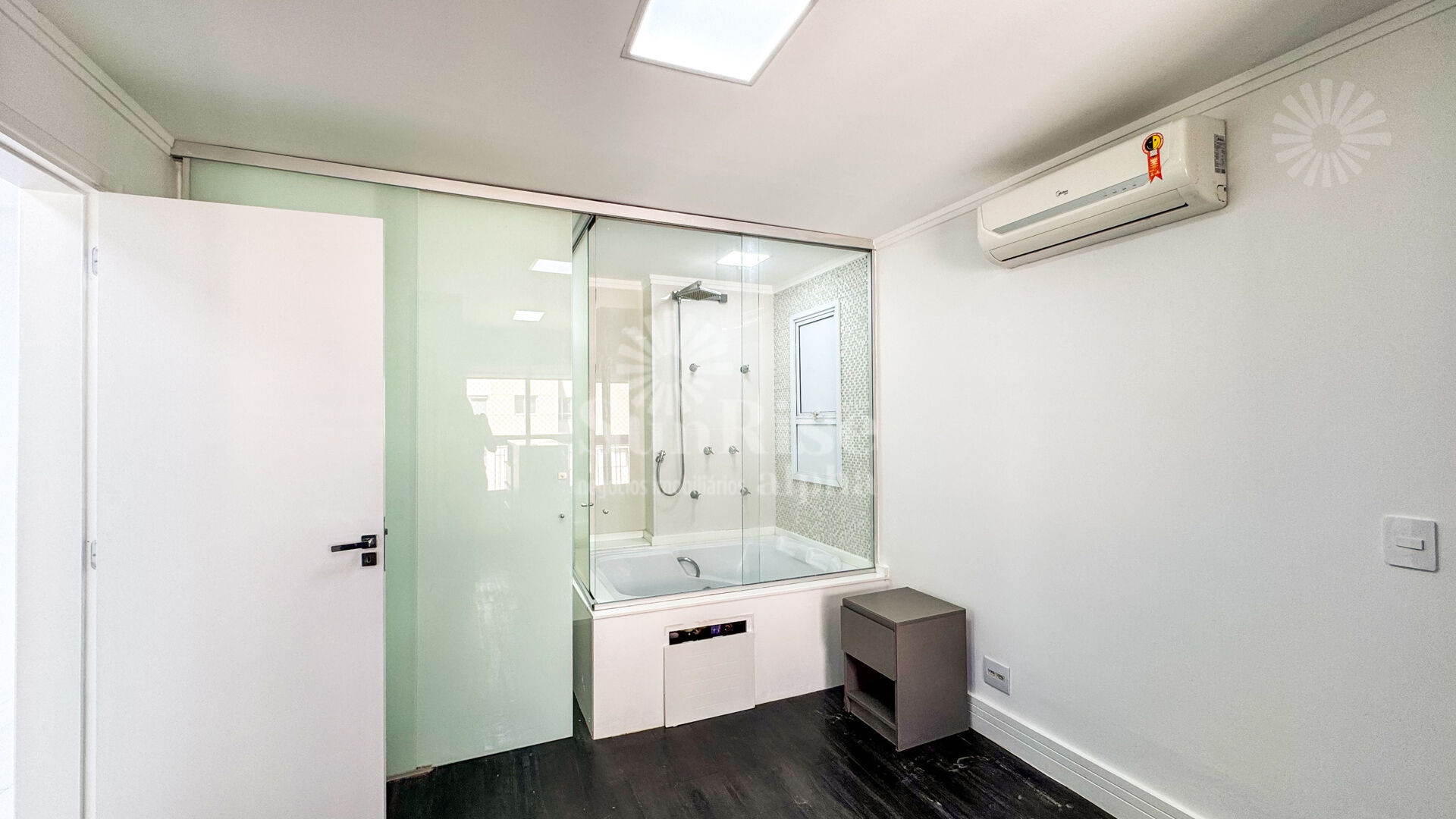 Apartamento para alugar com 3 quartos, 121m² - Foto 41