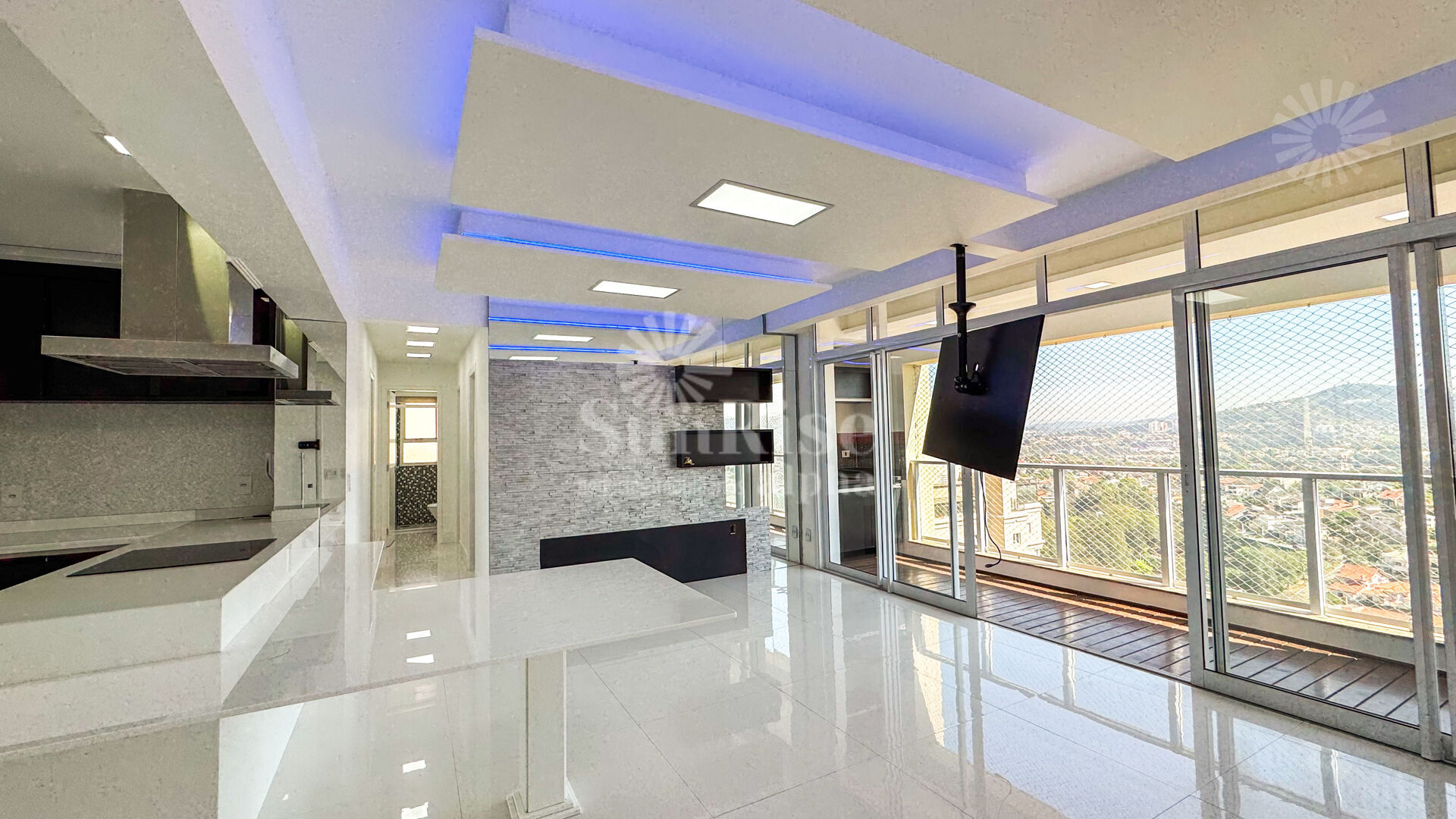 Apartamento para alugar com 3 quartos, 121m² - Foto 4
