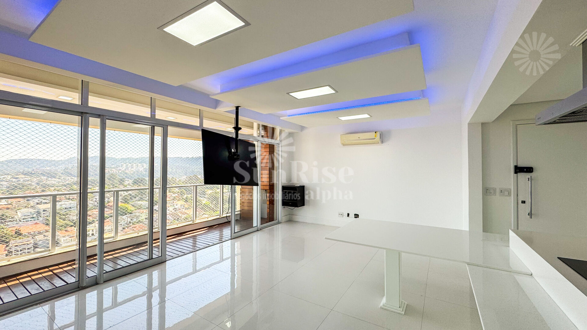 Apartamento para alugar com 3 quartos, 121m² - Foto 45