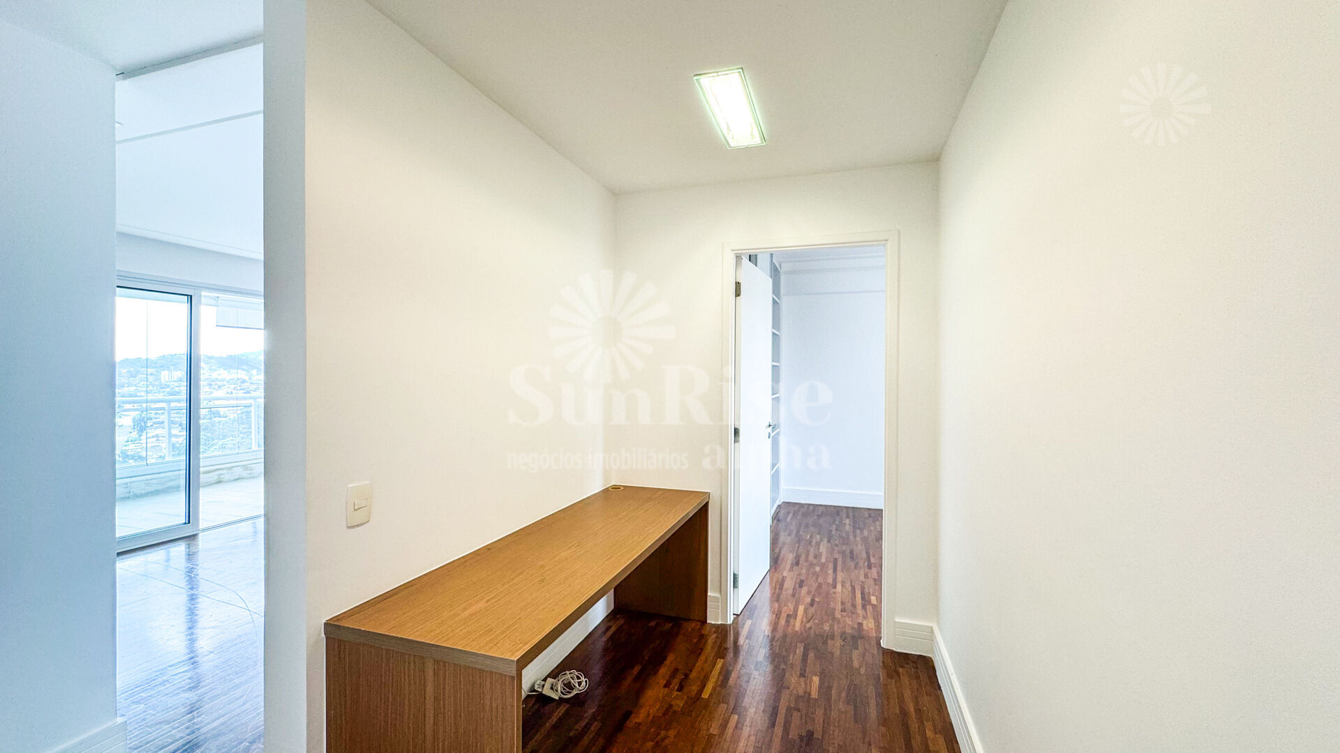 Apartamento para alugar com 3 quartos, 196m² - Foto 28