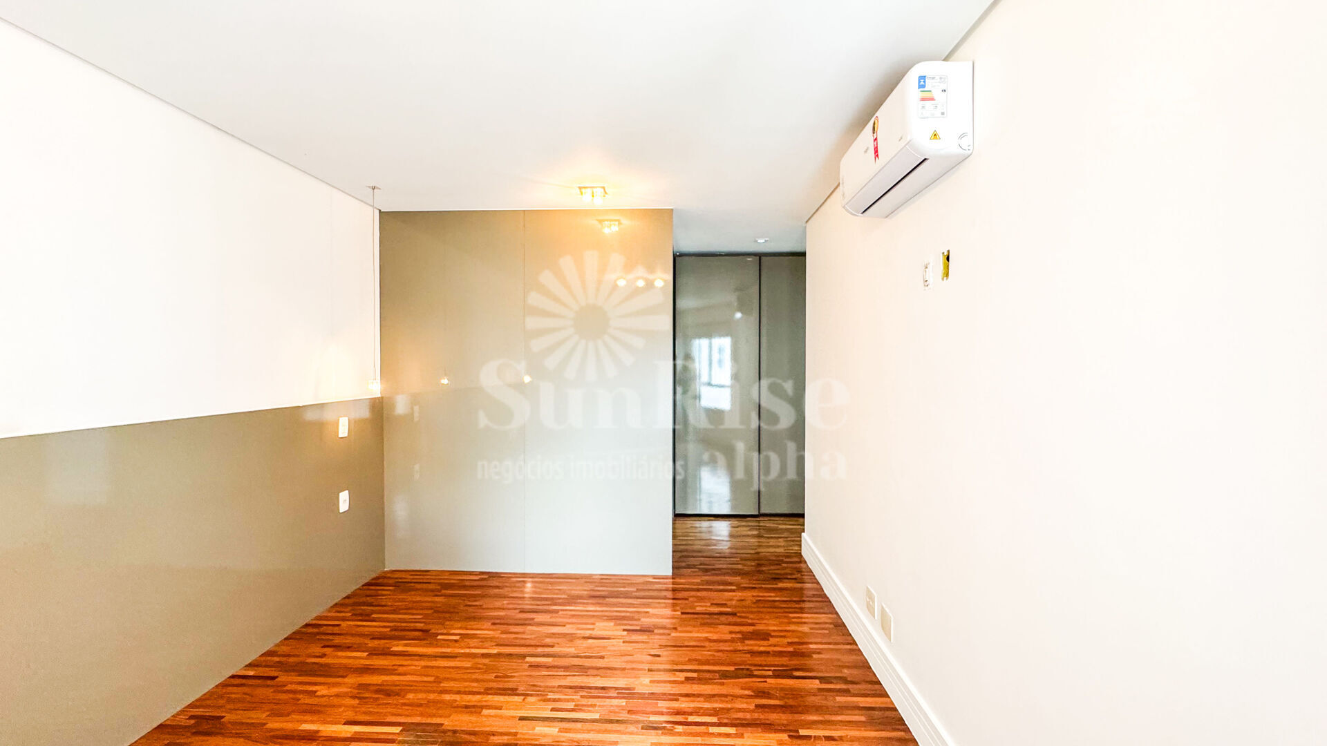 Apartamento para alugar com 3 quartos, 196m² - Foto 45