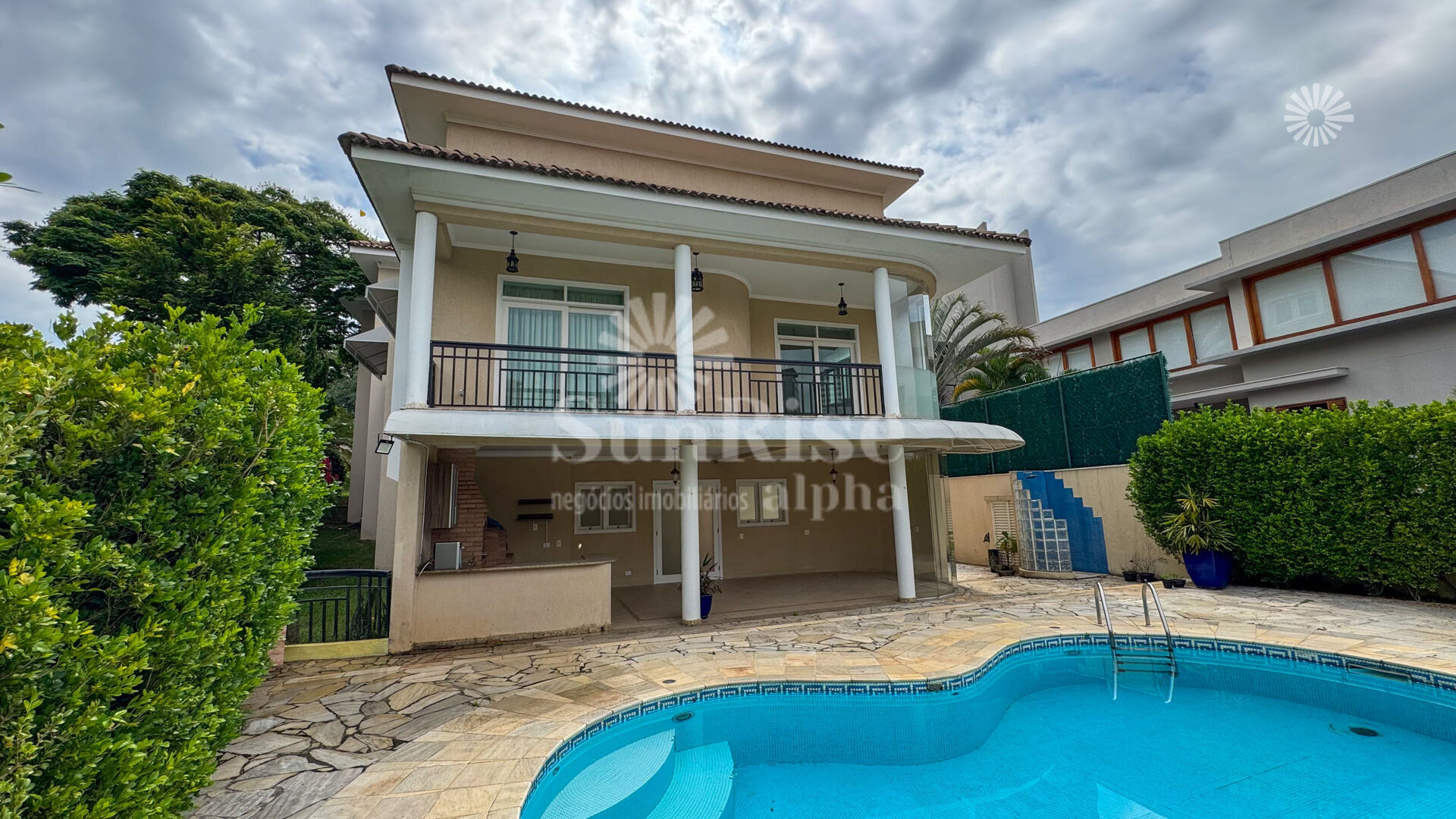 Casa de Condomínio para alugar com 4 quartos, 472m² - Foto 53