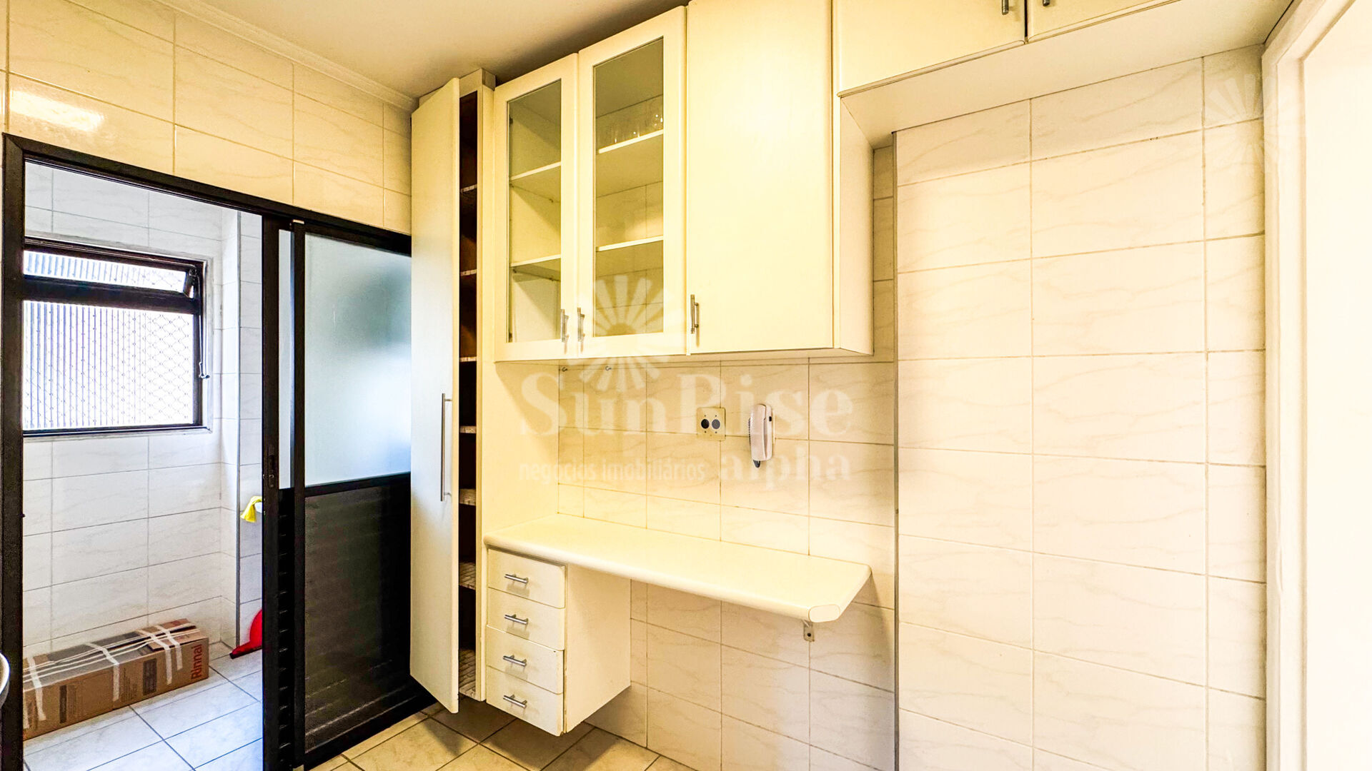 Apartamento para alugar com 3 quartos, 83m² - Foto 11