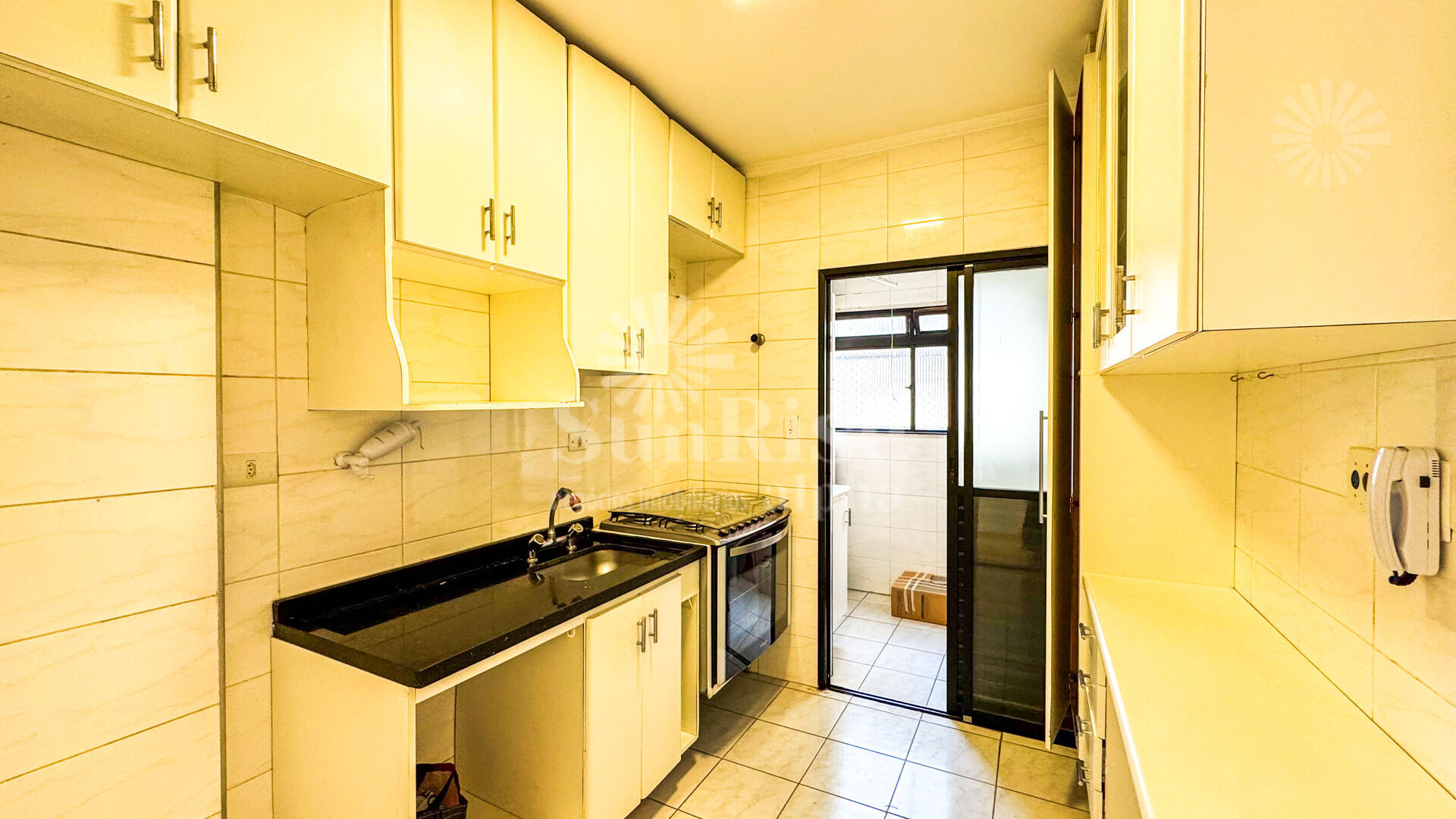 Apartamento para alugar com 3 quartos, 83m² - Foto 12
