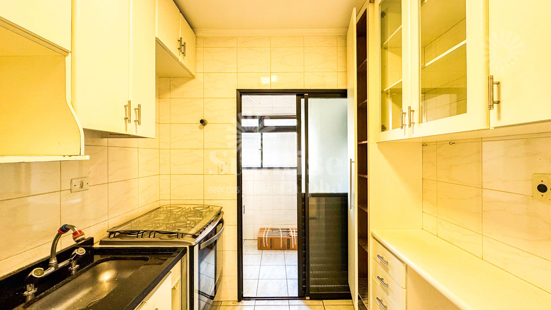 Apartamento para alugar com 3 quartos, 83m² - Foto 10