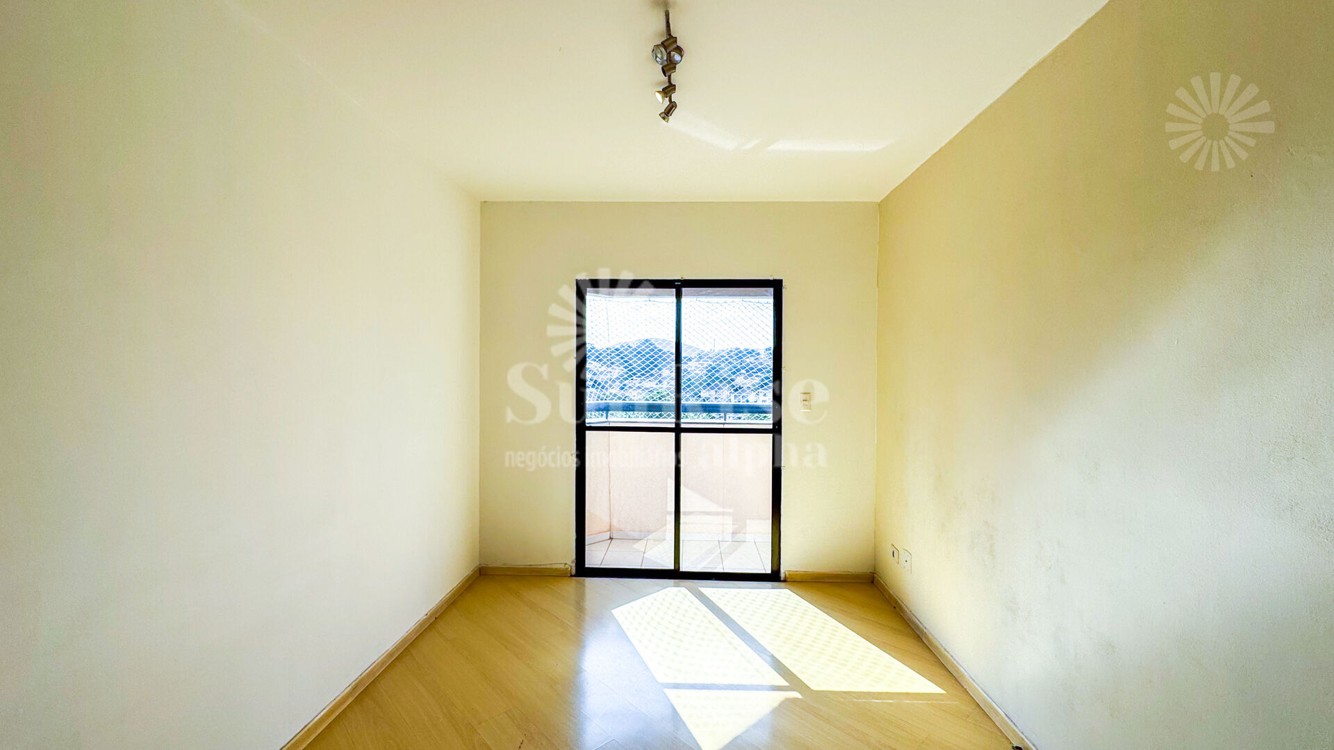 Apartamento para alugar com 3 quartos, 83m² - Foto 5