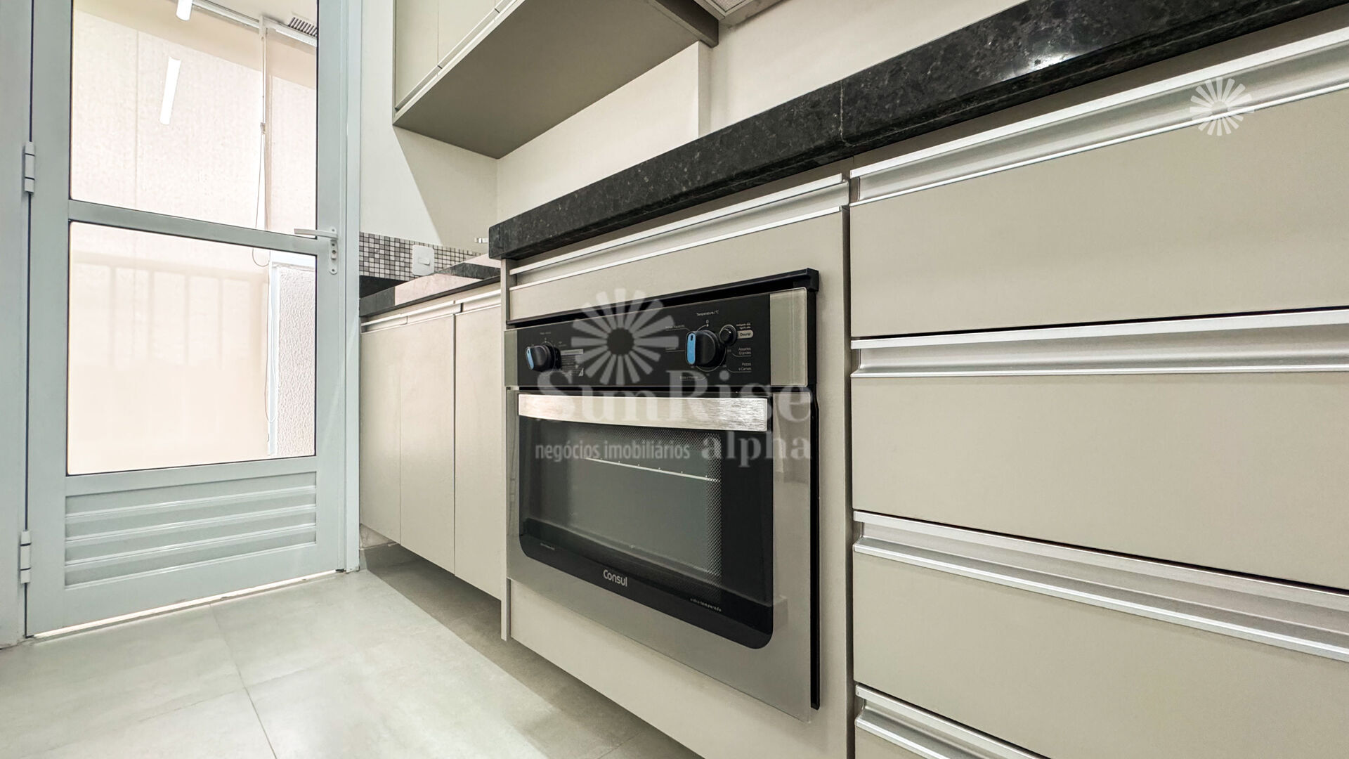 Apartamento para alugar com 1 quarto, 45m² - Foto 8