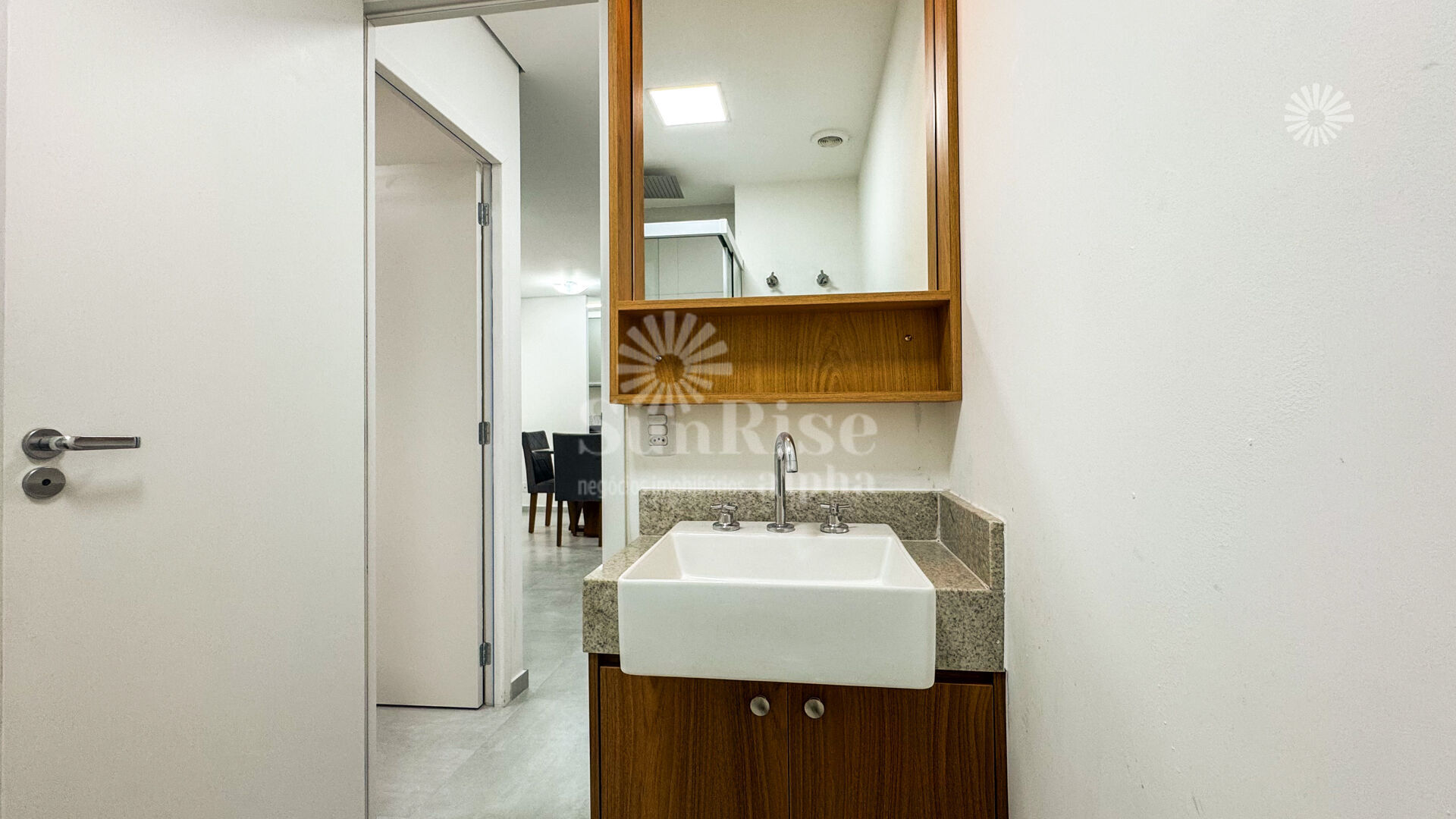 Apartamento para alugar com 1 quarto, 45m² - Foto 21