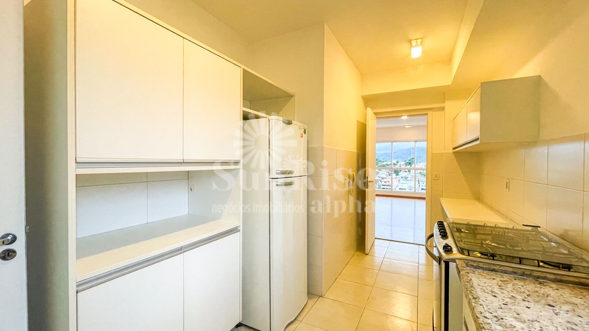 Apartamento à venda com 3 quartos, 121m² - Foto 13