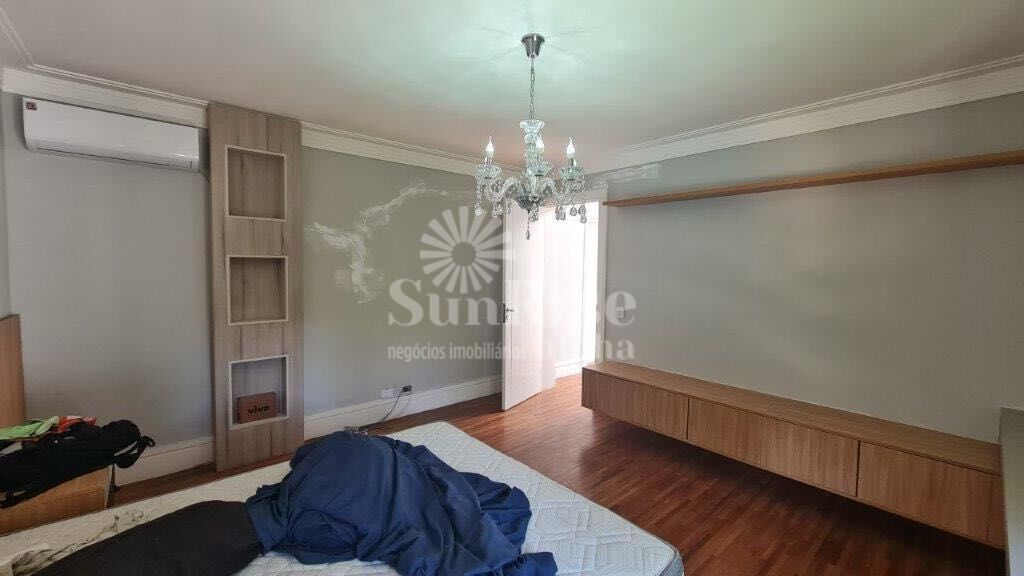 Casa para alugar com 5 quartos, 980m² - Foto 37