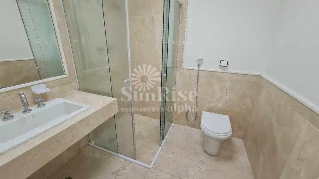 Casa para alugar com 5 quartos, 980m² - Foto 32