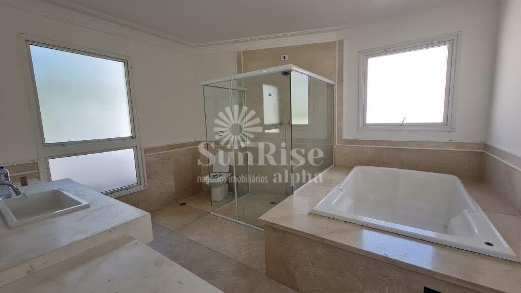 Casa para alugar com 5 quartos, 980m² - Foto 31