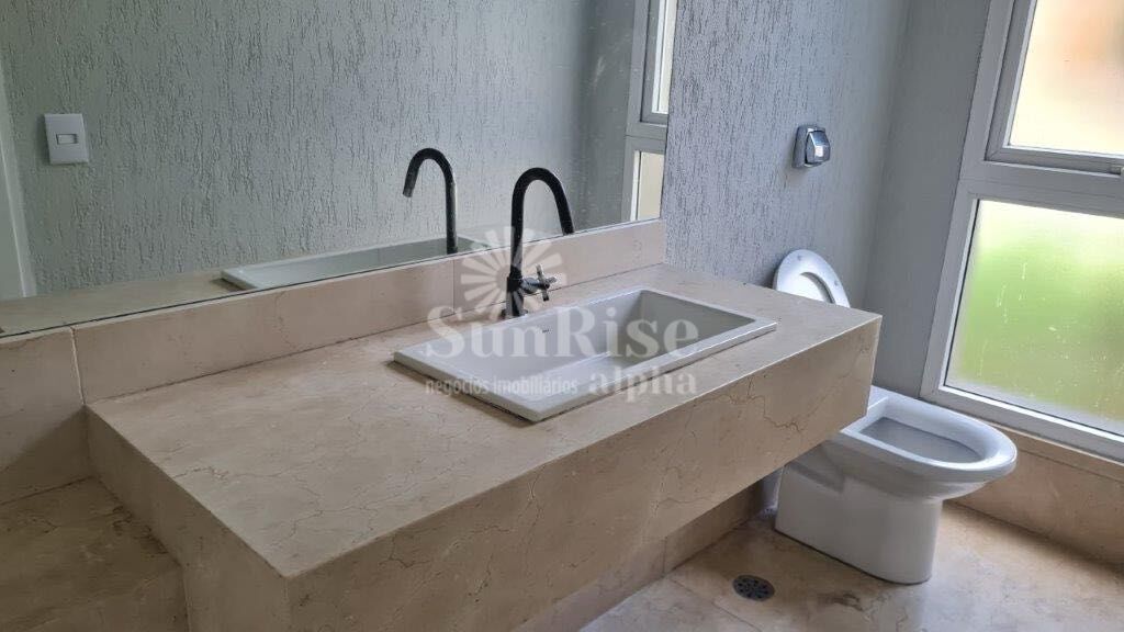Casa para alugar com 5 quartos, 980m² - Foto 38