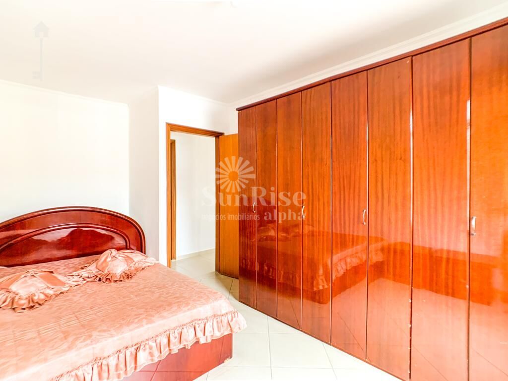 Casa para alugar com 3 quartos, 196m² - Foto 20