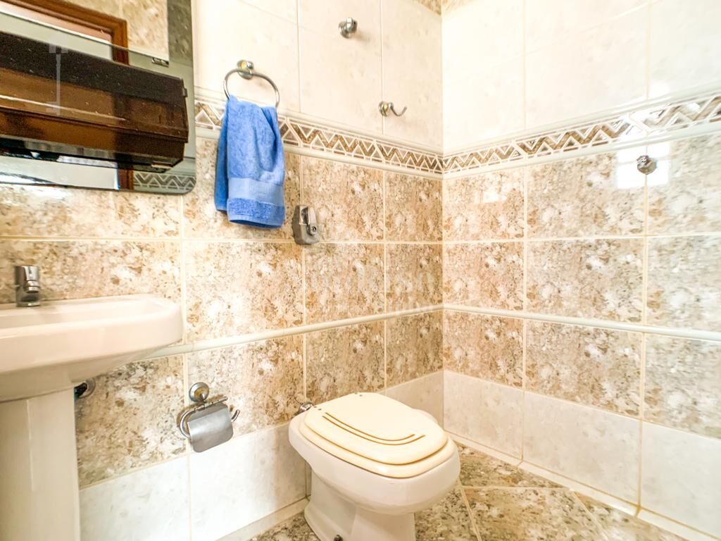 Casa para alugar com 3 quartos, 196m² - Foto 30