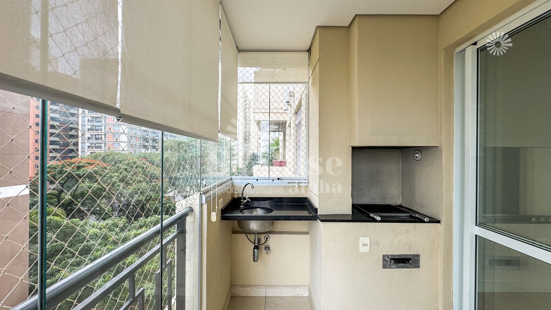 Apartamento para alugar com 3 quartos, 82m² - Foto 8