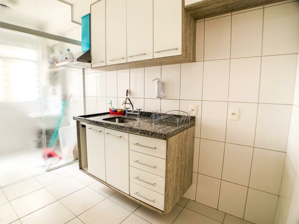 Apartamento para alugar com 3 quartos, 82m² - Foto 24