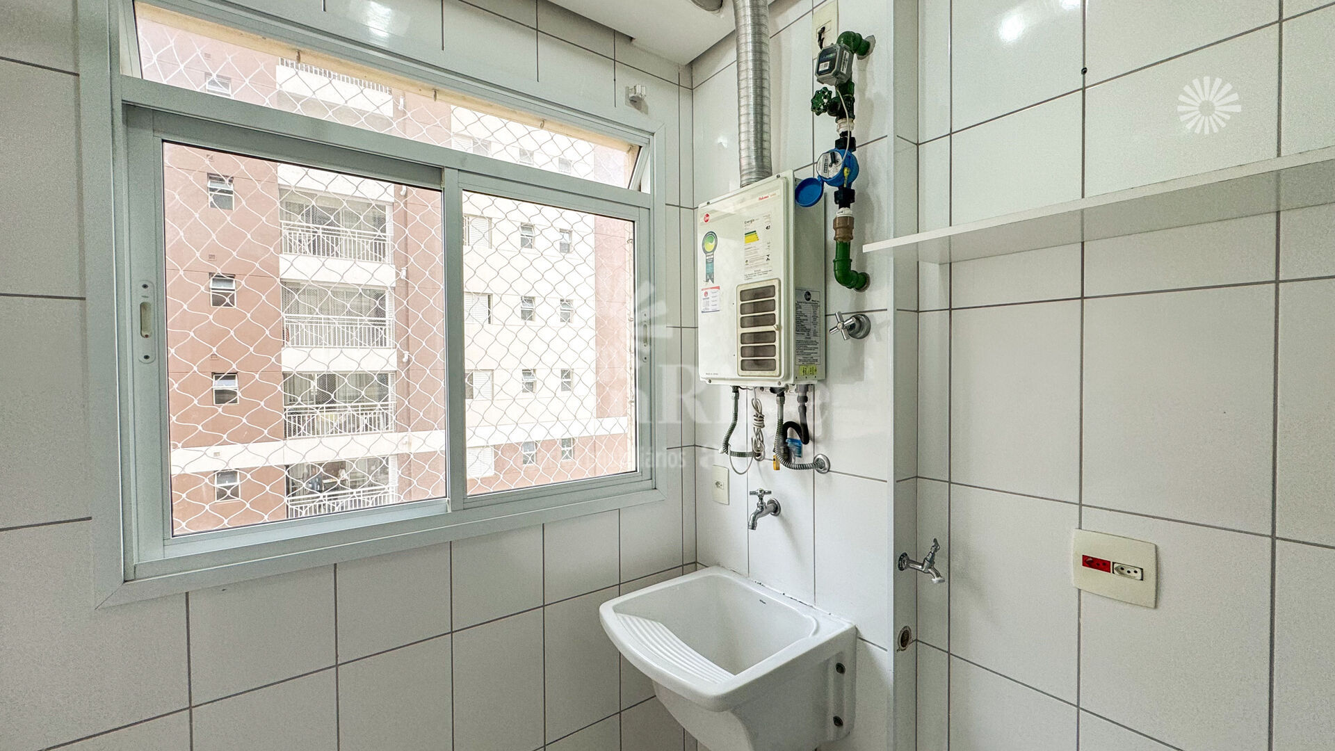 Apartamento para alugar com 3 quartos, 82m² - Foto 15